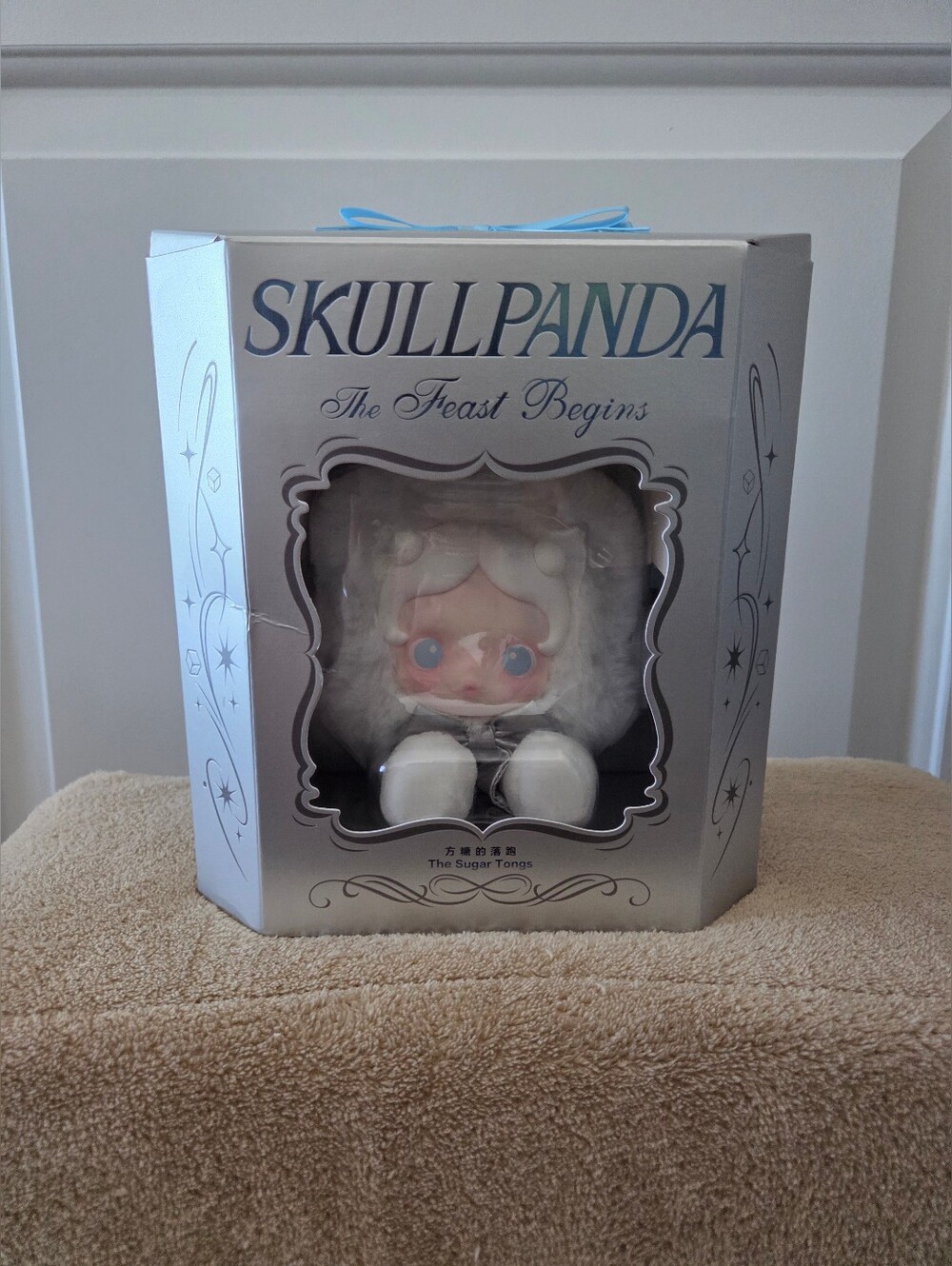 Pop Mart SkullPanda The Feast Begins Series “The Sugar Tongs” Mini Bag